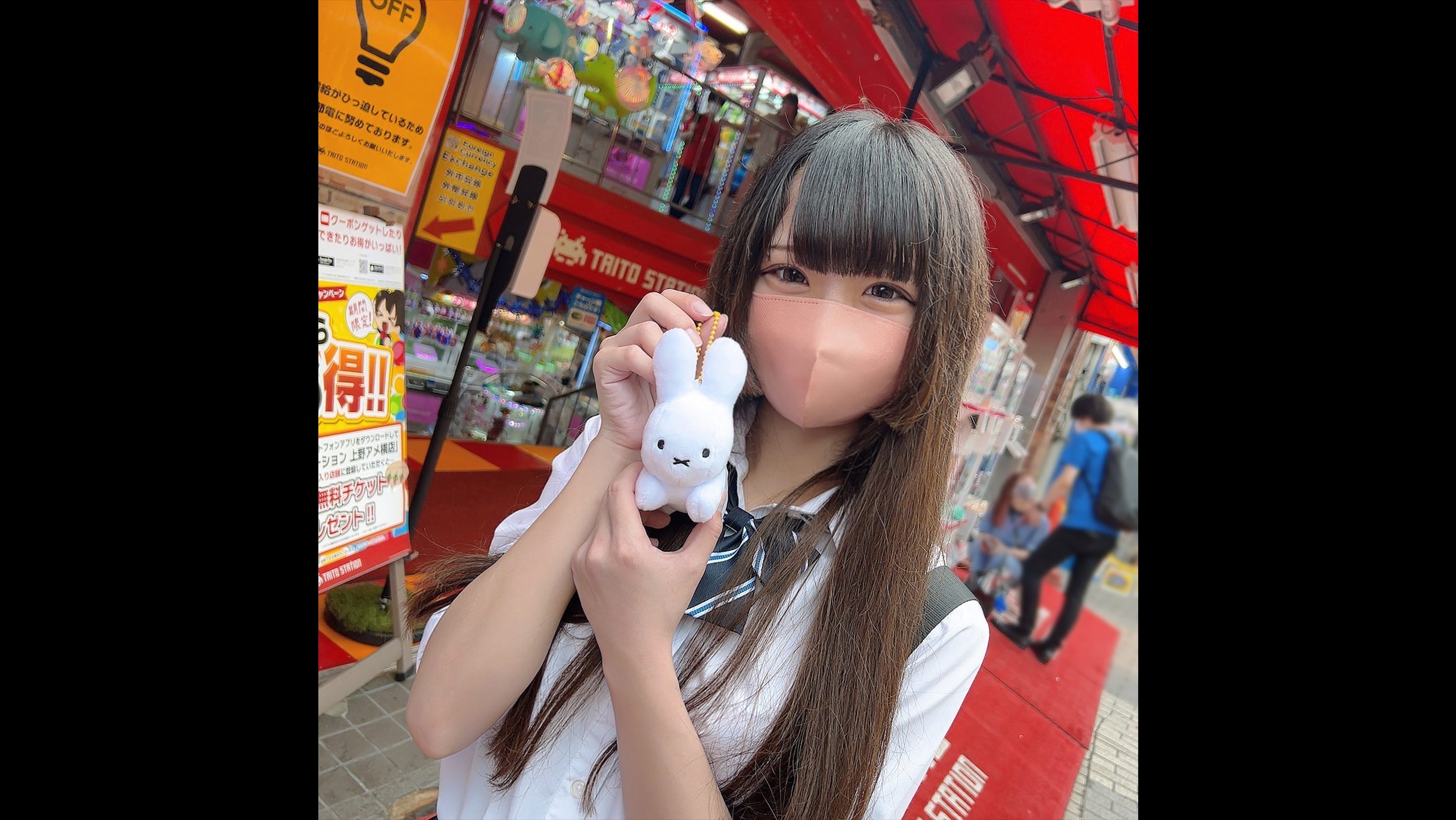 第一次摄影！用偶像的脸稚气的可爱的女子〇生！！因喜悦而扭曲脸用可爱的声音喘息一边乱制服一边未〇年的性器生中出！！封面