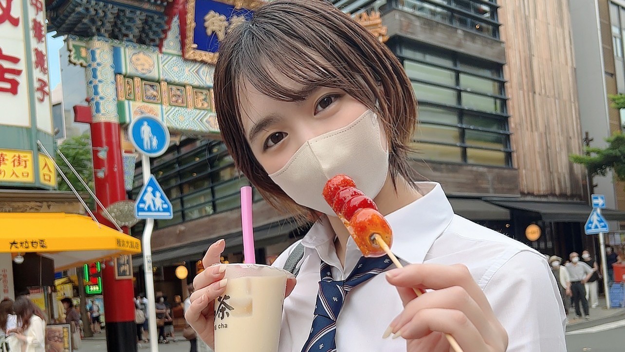第一次摄影！从清纯的外表非常非常无法想象的淫乱的The肉食系运动女子！！社团活动结束后健全的女〇生竟然如此淫乱，封面
