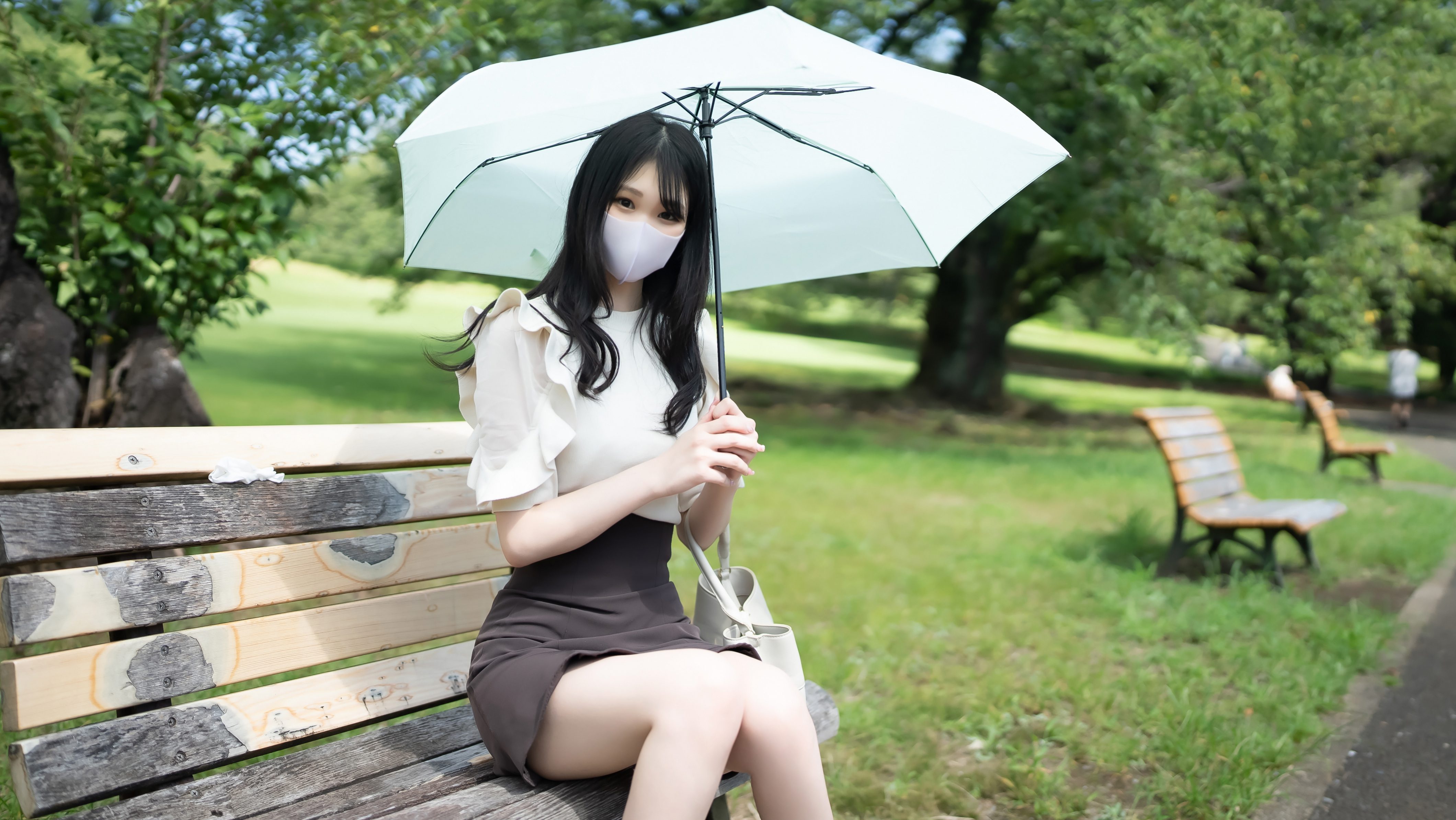 第一枪！ ！电影风格！对男人不熟的新人女大学生。封面