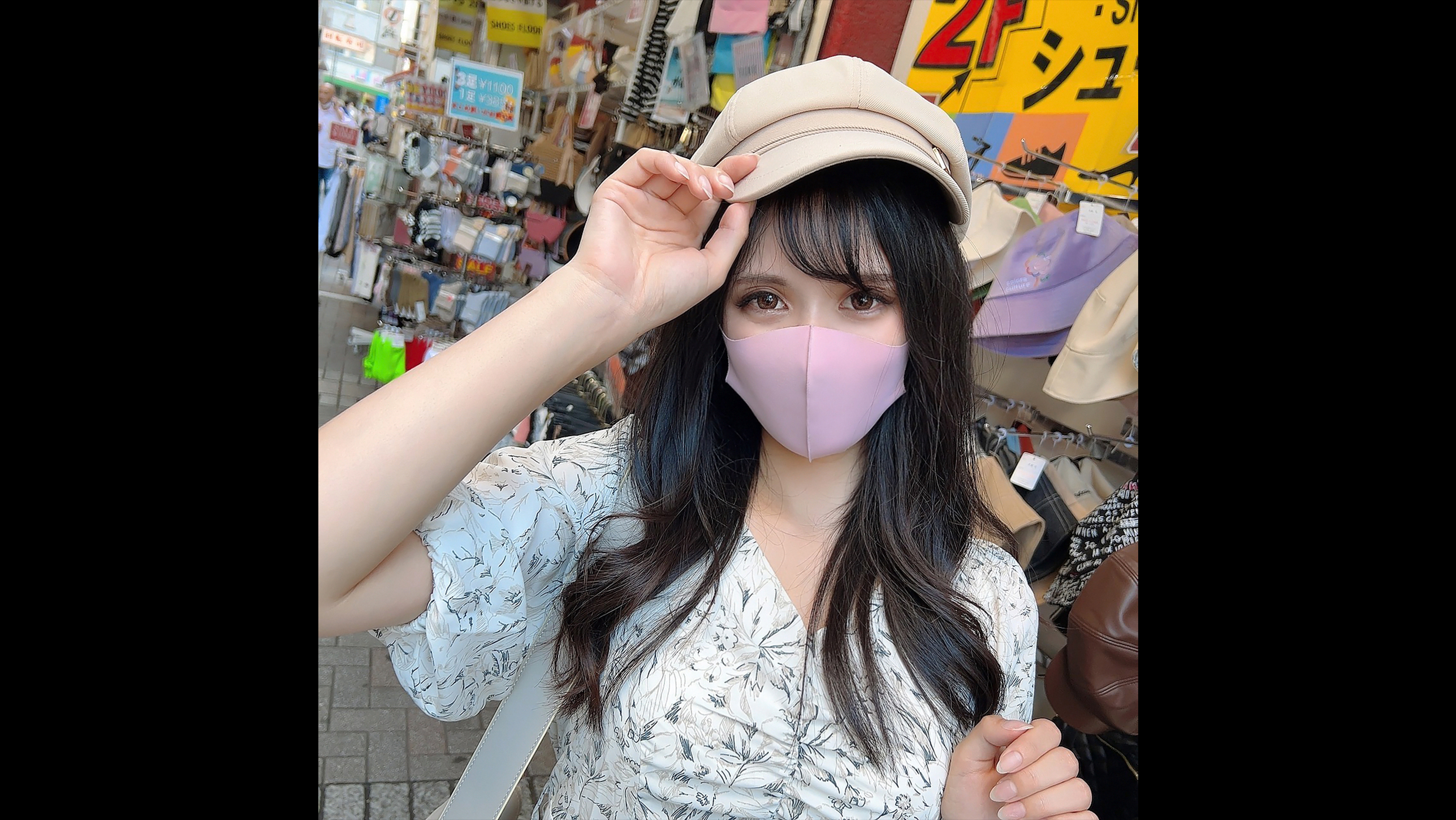 第一枪！ ！美白大胸的俄罗斯区美女。 ！封面