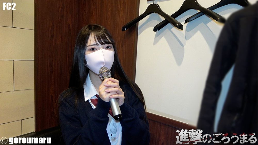 露脸21岁黑发整洁系露齿派⑦小区露出和连续中出再注入后清扫口交封面