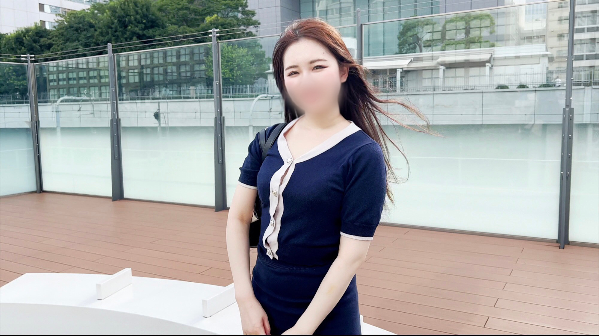 【完整登场】【中出博博】牦牛◯崔迪的新婚妻子忘不了上次的快感，浓郁的精液被大屌注入 不可避免的怀孕播种机！封面