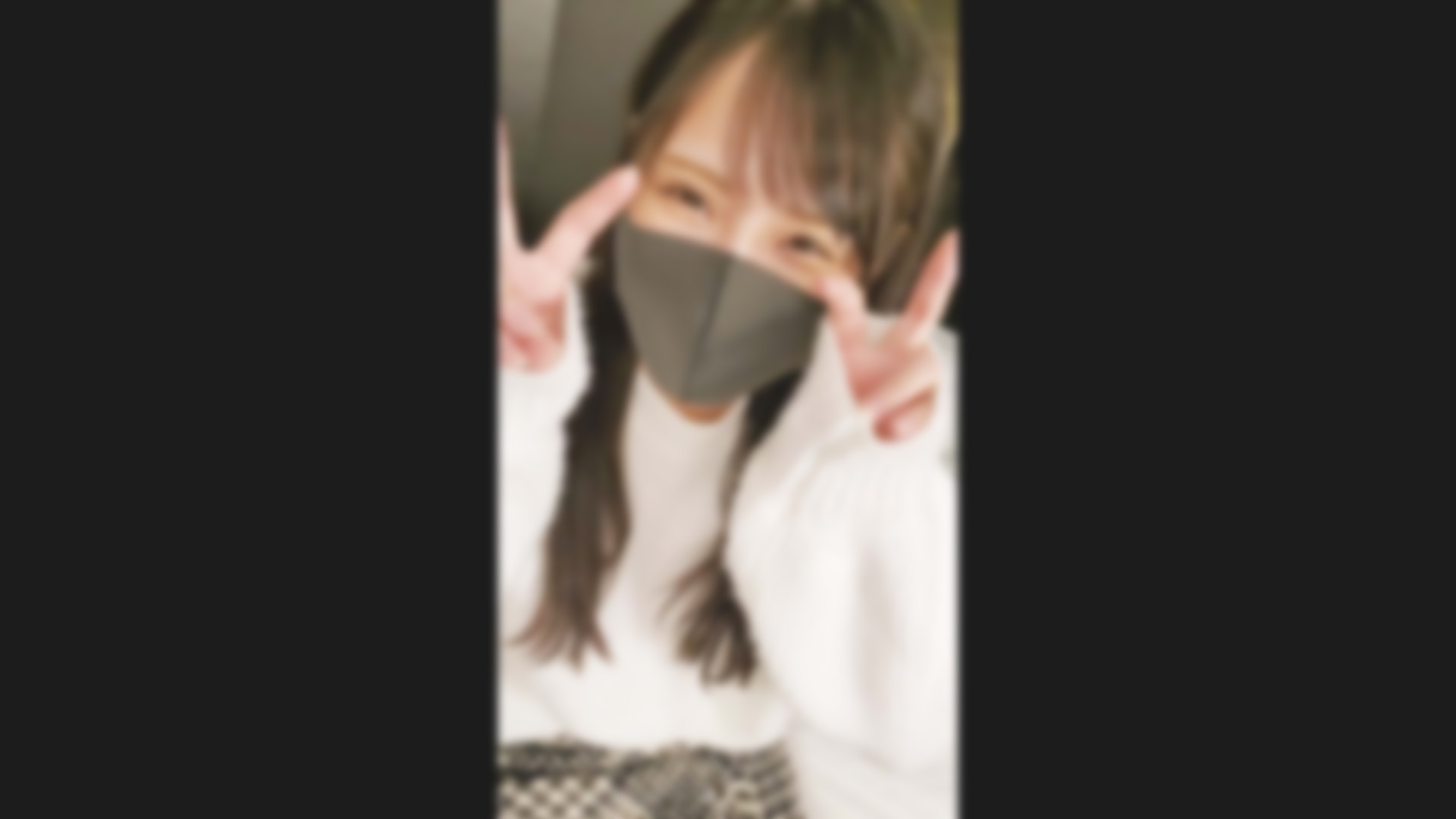 【压倒性美少女】用半年的时间追求了超越艺人的容貌和身材的美女，并成功拍摄了。封面
