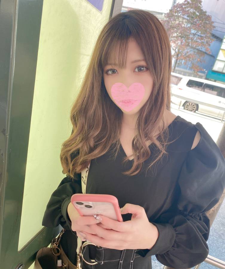 【再制裁】对发来的录像发怒的出轨女在老公面前公开性爱。-cd2封面