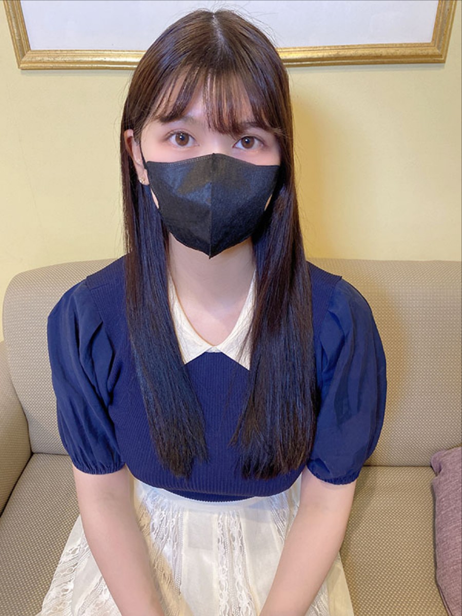 1周限定2280→1280【无#晒脸】假装清秀系，充分利用巨乳和骄傲的身体迷惑男人的汗流浃背的美女。-cd3封面