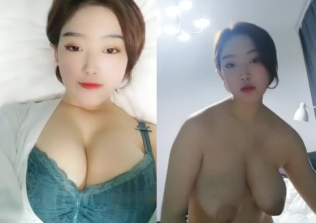 妹子露奶露逼诱惑大奶粉嫩非常诱人.封面
