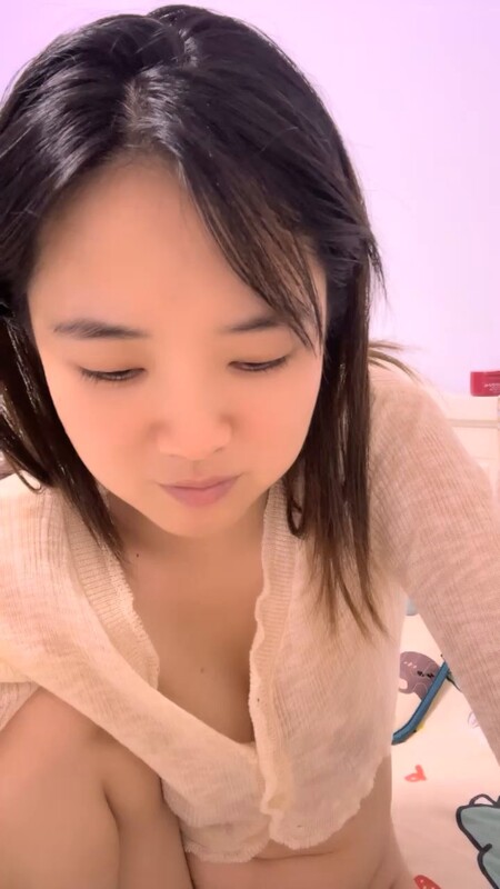 安徽良家小少妇海棠月色有点儿腼腆有点儿骚大奶子家中性爱黑丝记录刺激封面
