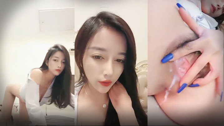 【极品气质美女一库一库】 舔假阳具，道具自慰，表情很骚，看来是很爽，呻吟声那么的动听。}封面