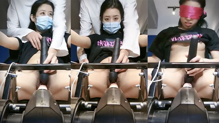 炮机大黑牛伺候小少妇蒙上眼睛自慰 ，穿上开档黑丝口交 ，翘起极品美臀对着镜头 ，扶腰后入操的直叫受不了。}封面