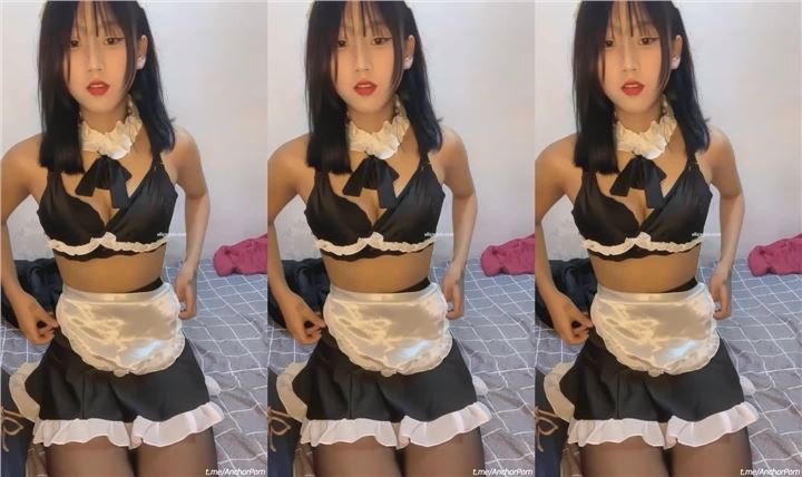 小情侣日常性爱实录，一对坚挺的大白兔，柳腰后入封面