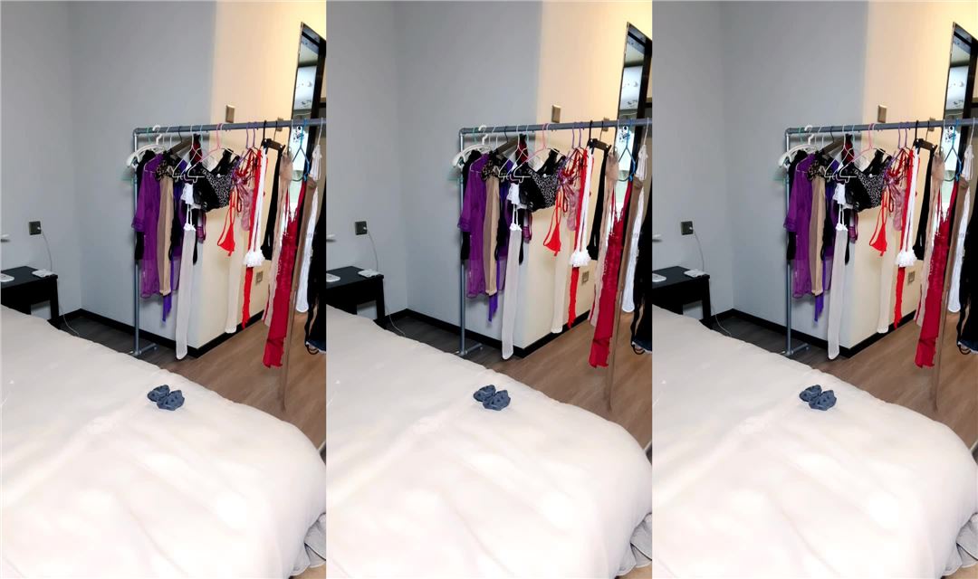 颜值不错的极品小奶猫少妇全程露脸洗澡诱惑狼友，撩骚互动洗澡诱惑，浴室跳艳舞揉捏骚奶子，表情好骚别错过封面