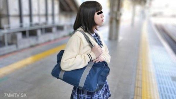030125_01 狙われた食べごろ制服娘封面