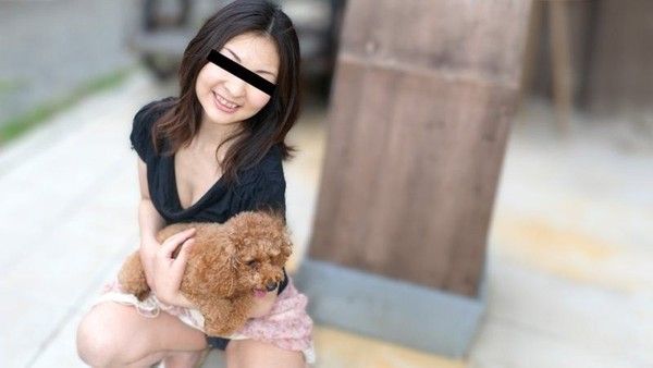 10musume_100324_01 用我的愛犬把上可愛女OO！ 真奈美封面
