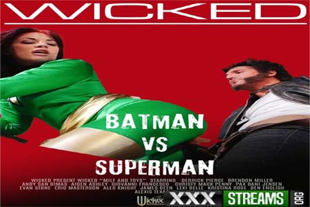 BATMAN VS SUPERMAN封面