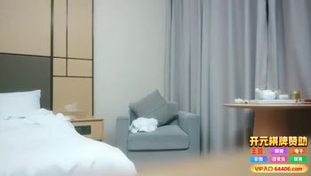 约炮高颜肉丝少女，偷偷拔套被发现操的高潮不停封面