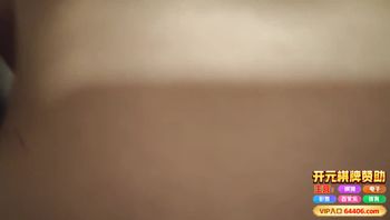 韵味眼镜骚熟女，聊天调情被操的骚话不停路都走不动封面
