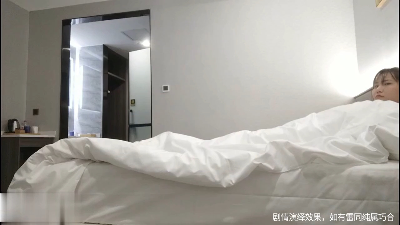极品男人不爱操逼爱按摩，化身技师给少妇推拿正骨封面