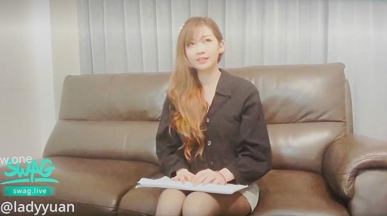 超正气质美女主管ㄧ定要签约成功！公司派小媛与老板交谈,以美色诱惑老板签约完成封面