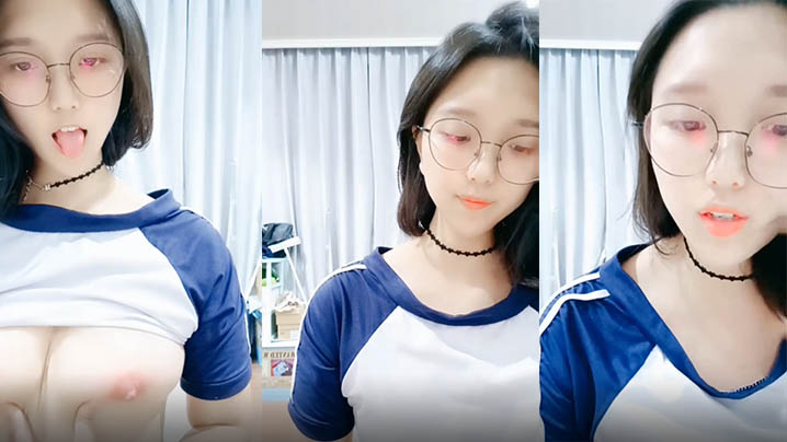 清纯唯美眼镜学生妹骚操作萝莉母狗.封面
