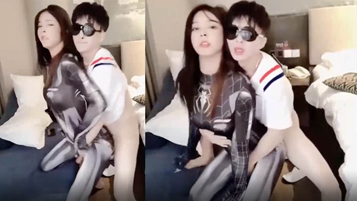国产TS系列超美的妖妖时诗君君黑蜘蛛开裆情趣被小.鲜肉爆操封面